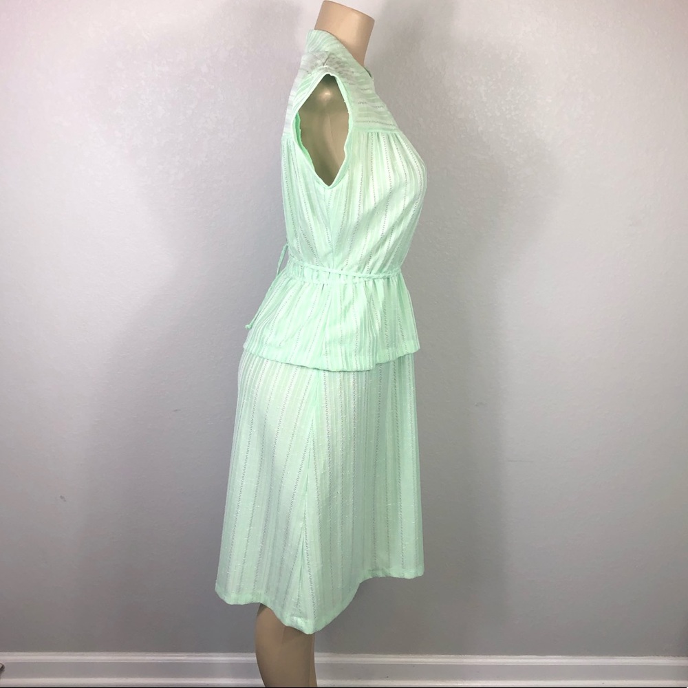 Vintage 1970’s Peplum Dress - Picture 5 of 9
